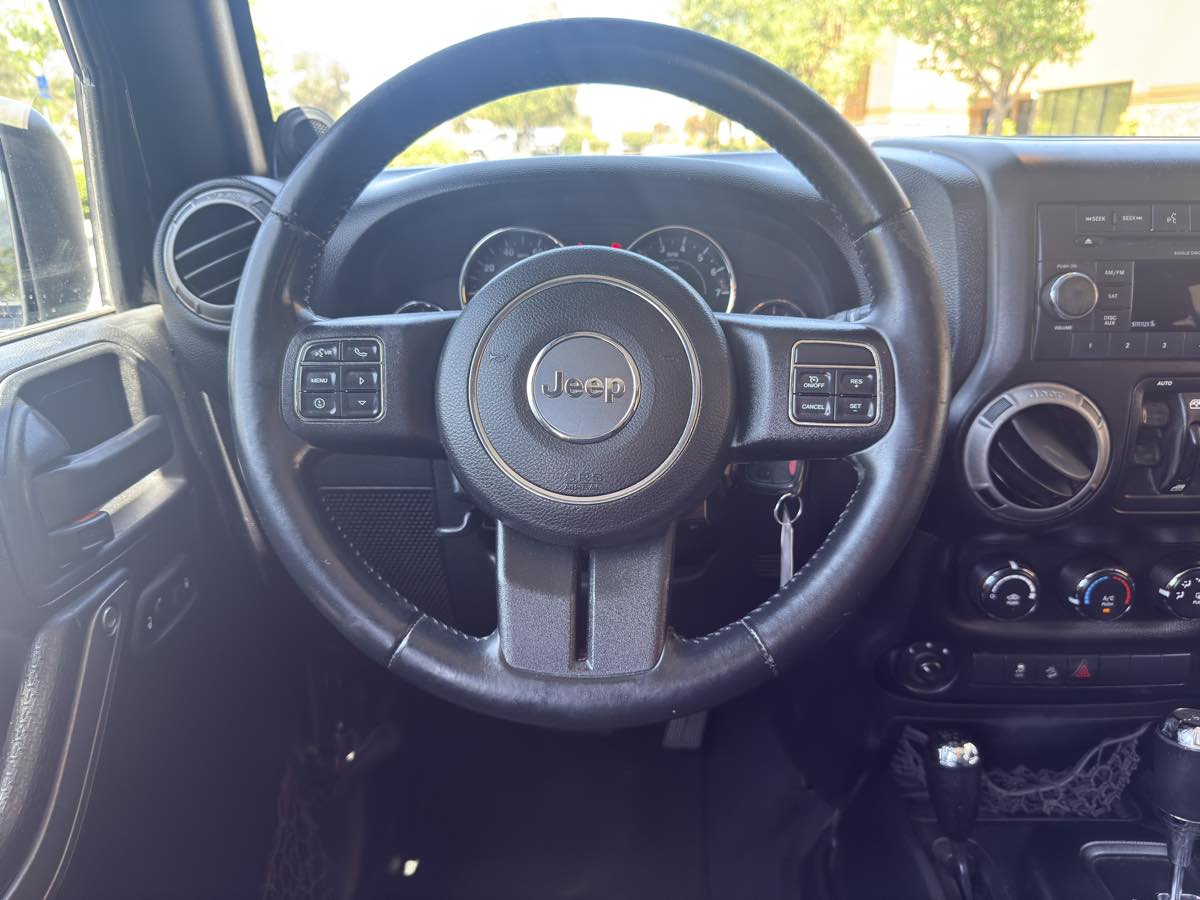 2013 Jeep Wrangler Unlimited Sport photo 22