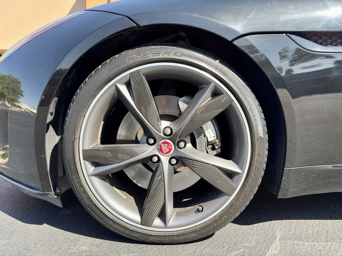 2018 Jaguar F-TYPE Base photo 22