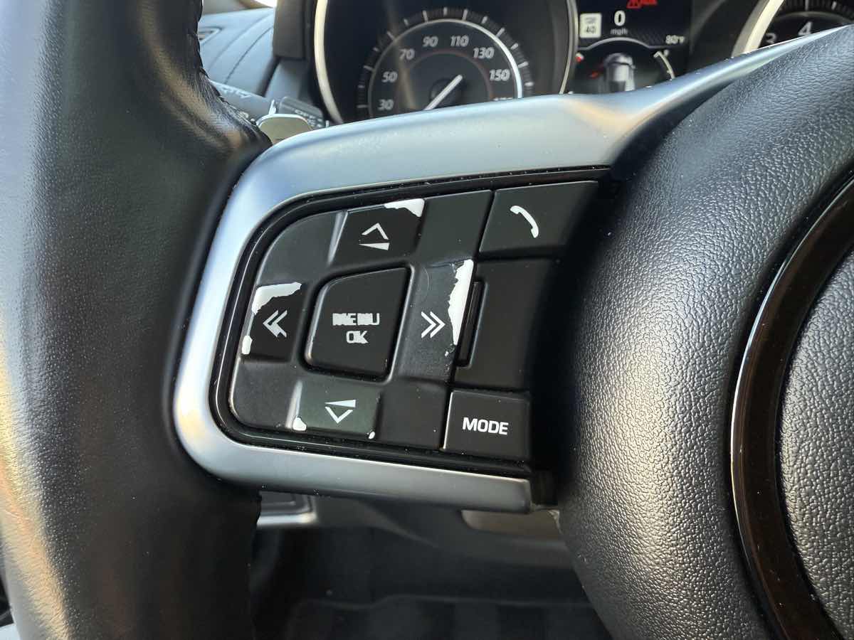 2018 Jaguar F-TYPE Base photo 41