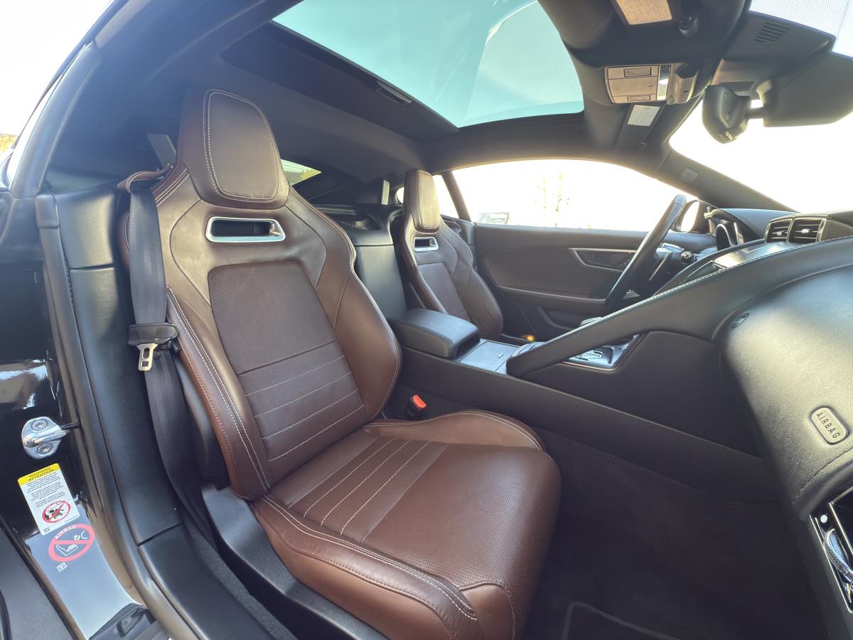 2018 Jaguar F-TYPE Base photo 56