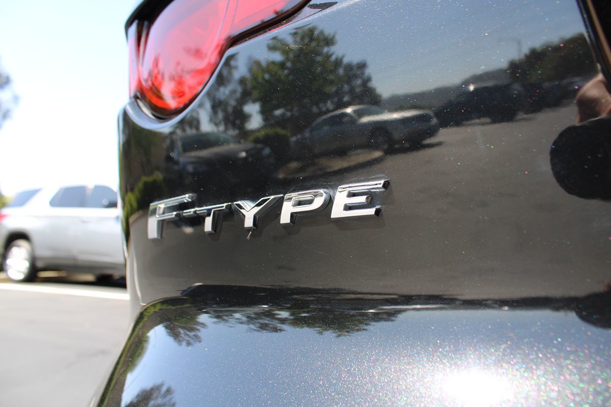 2018 Jaguar F-TYPE Base photo 20