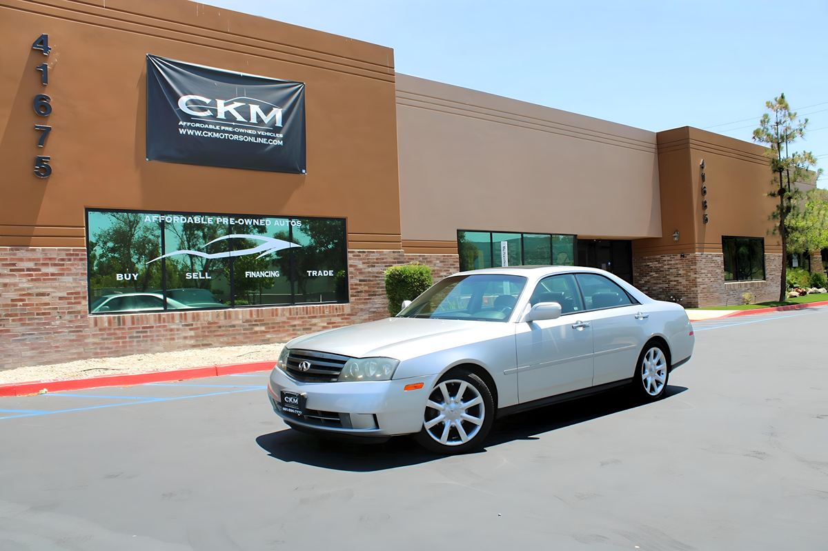 2003 Infiniti M45 photo 2