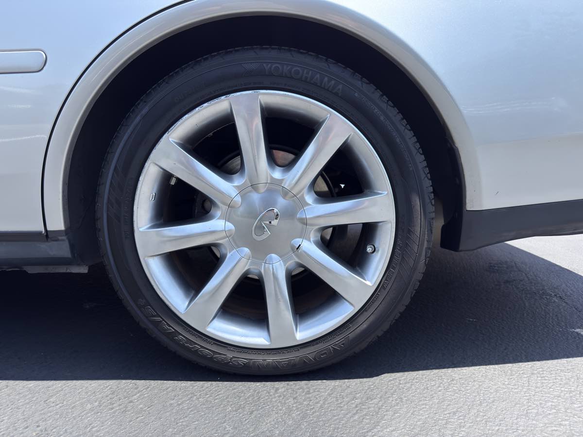 2003 Infiniti M45 photo 15