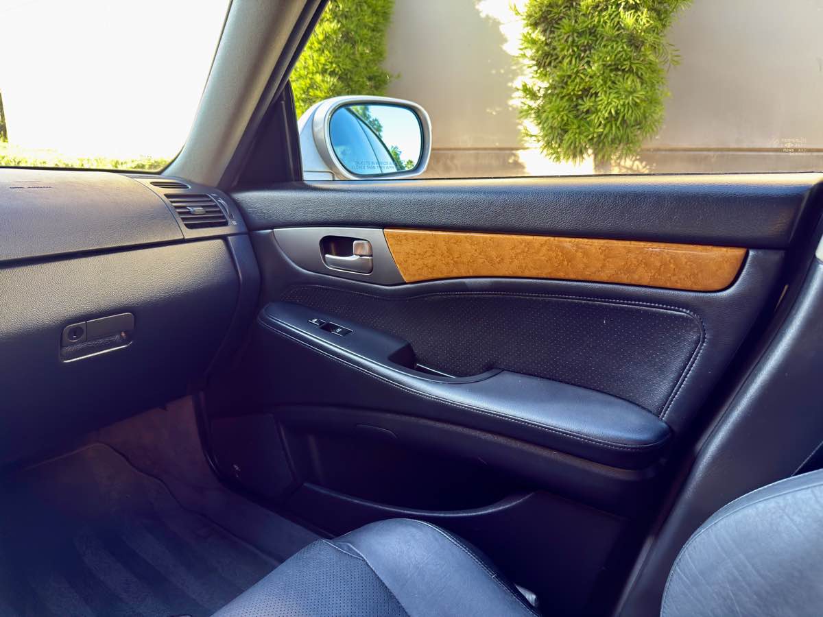 2003 Infiniti M45 photo 30