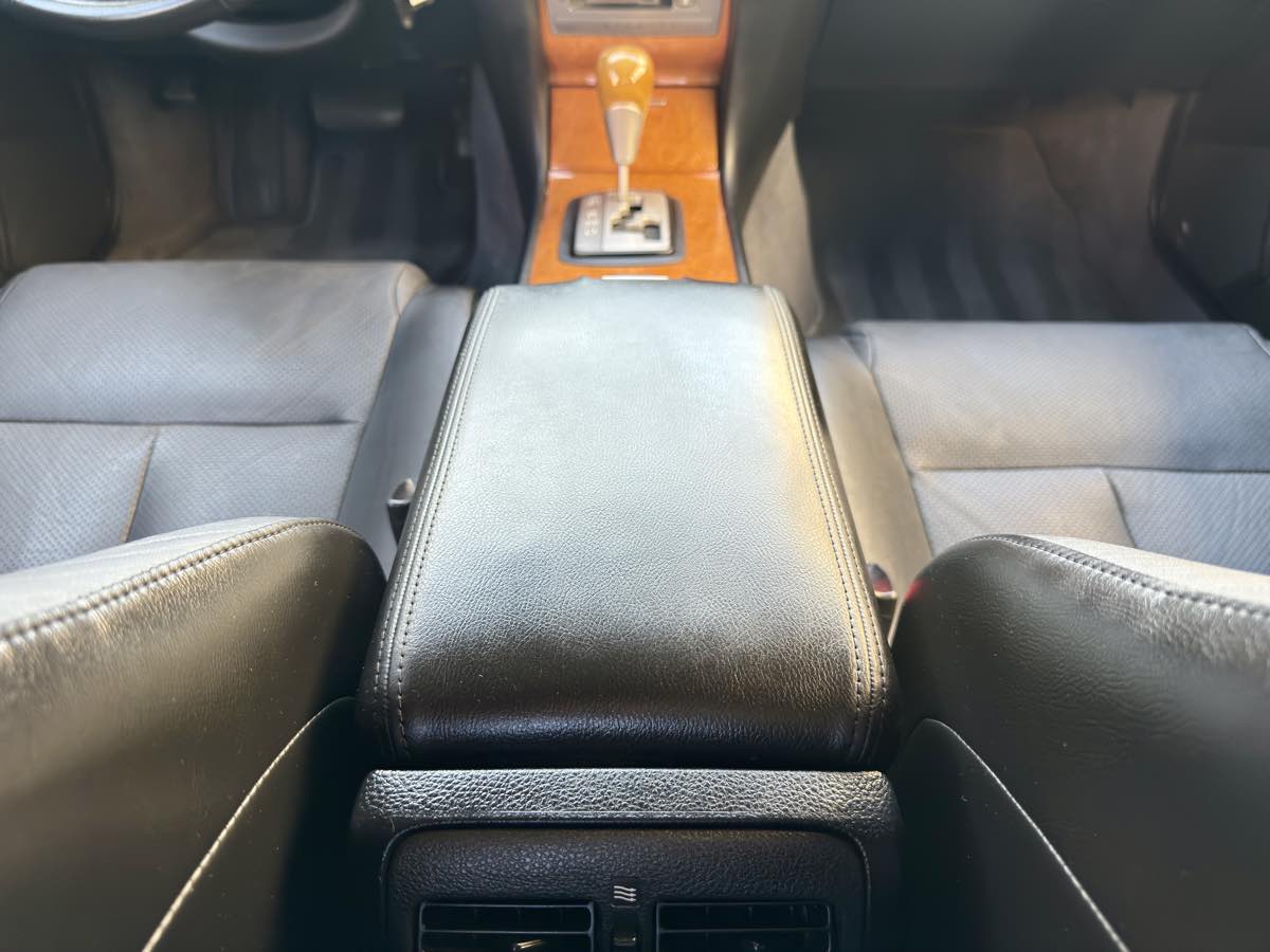 2003 Infiniti M45 photo 35