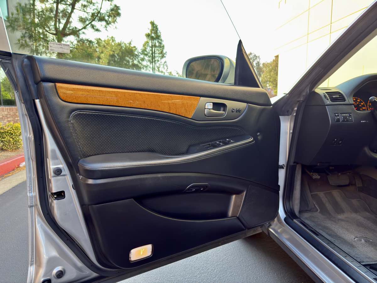 2003 Infiniti M45 photo 37