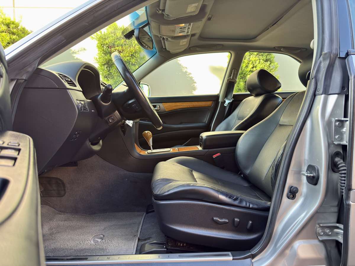 2003 Infiniti M45 photo 41