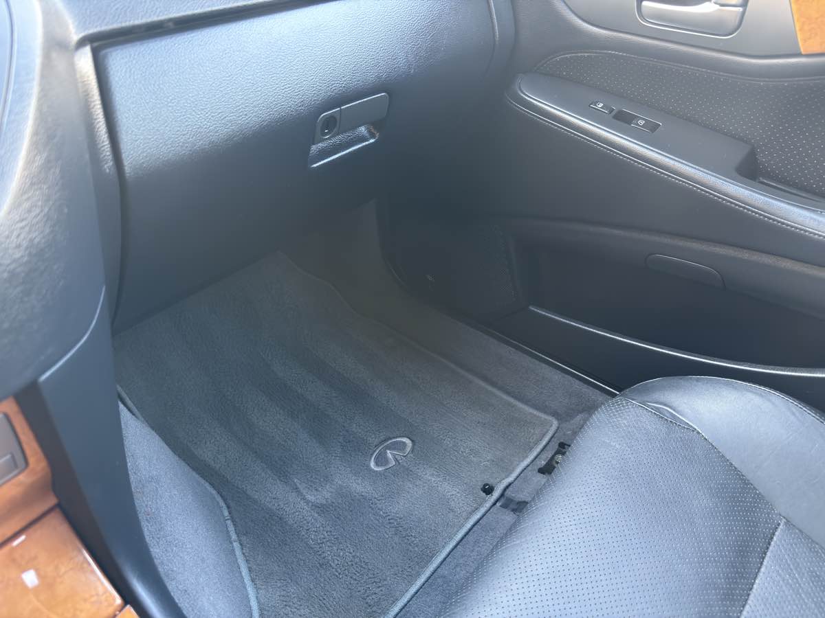 2003 Infiniti M45 photo 57