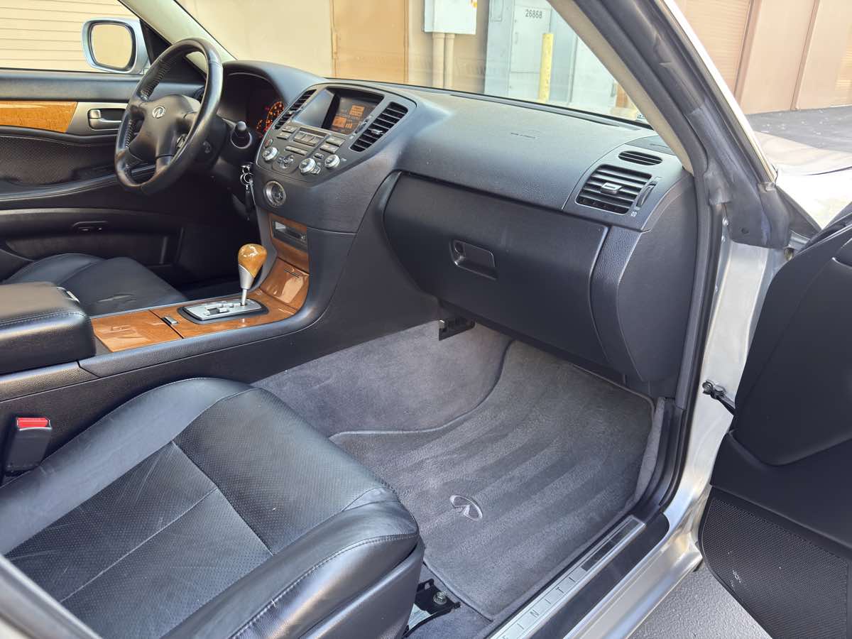 2003 Infiniti M45 photo 64