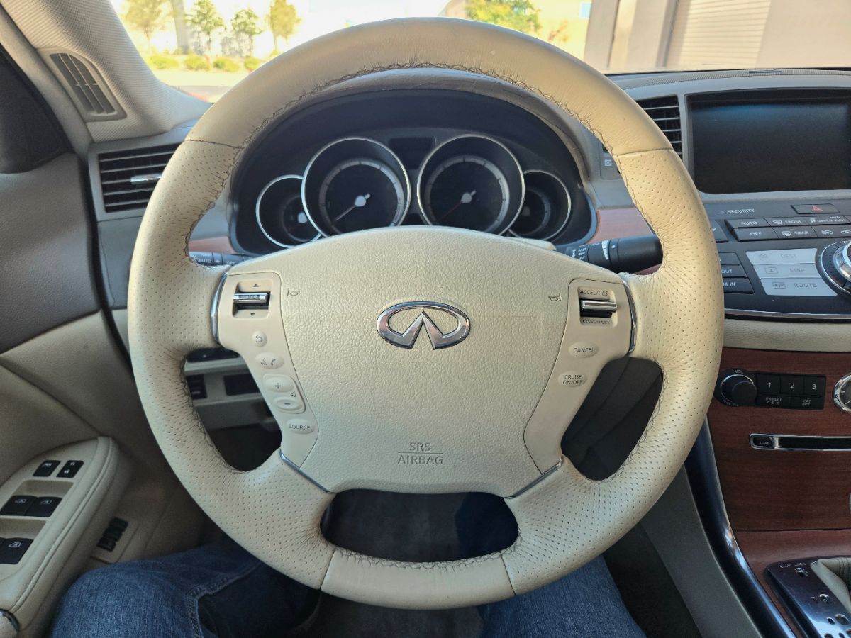 2007 Infiniti M45 photo 22
