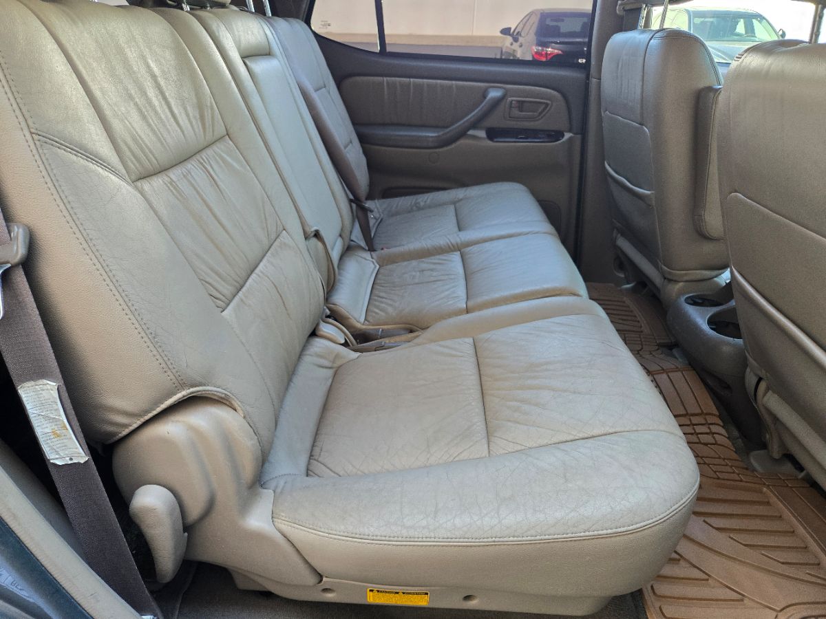 2004 Toyota Sequoia Limited photo 44