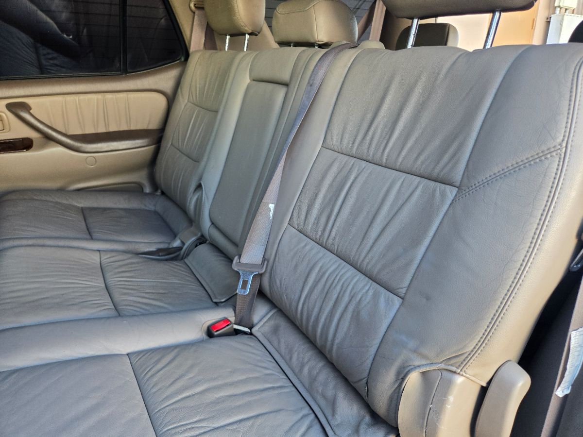 2004 Toyota Sequoia Limited photo 49