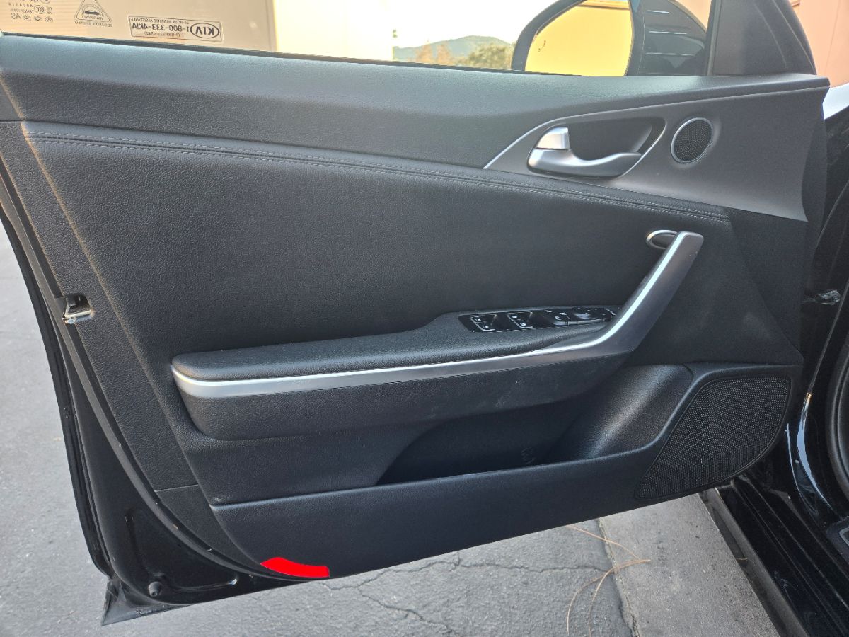 2020 Kia Stinger GT photo 19