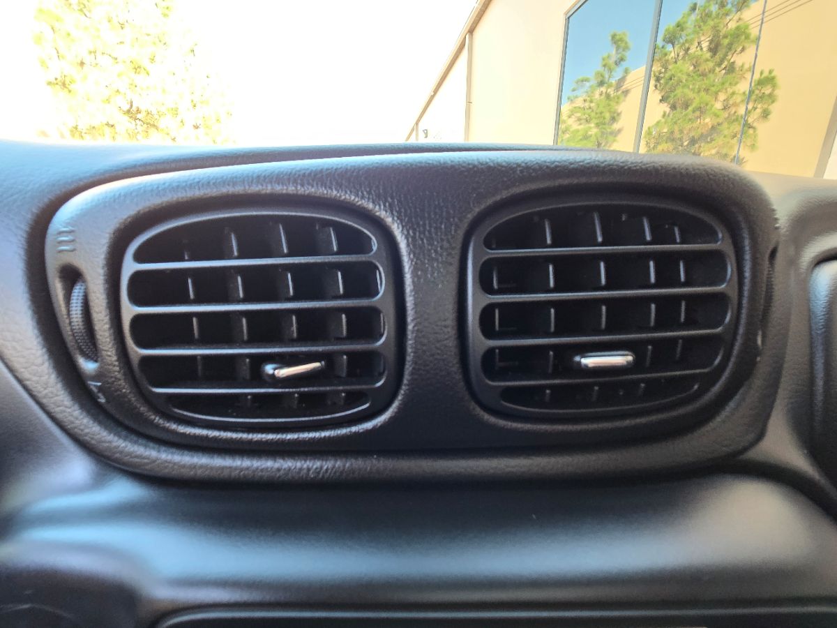 2006 Chevrolet Trailblazer LT photo 22