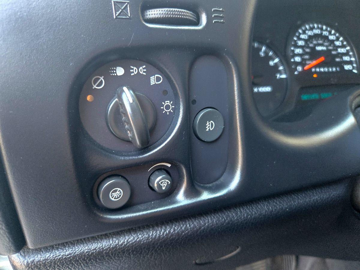 2006 Chevrolet Trailblazer LT photo 29