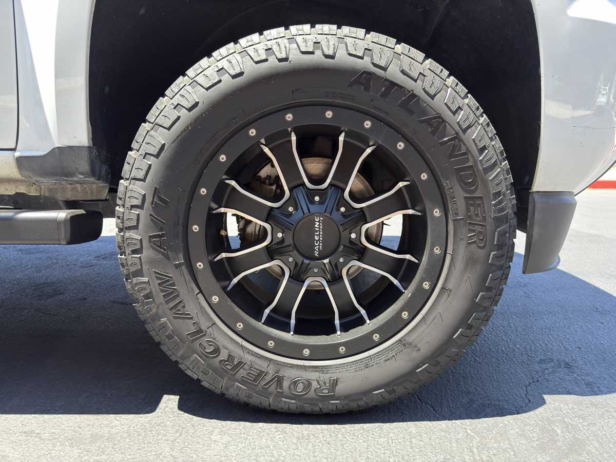 2015 Gmc Canyon SLE photo 16