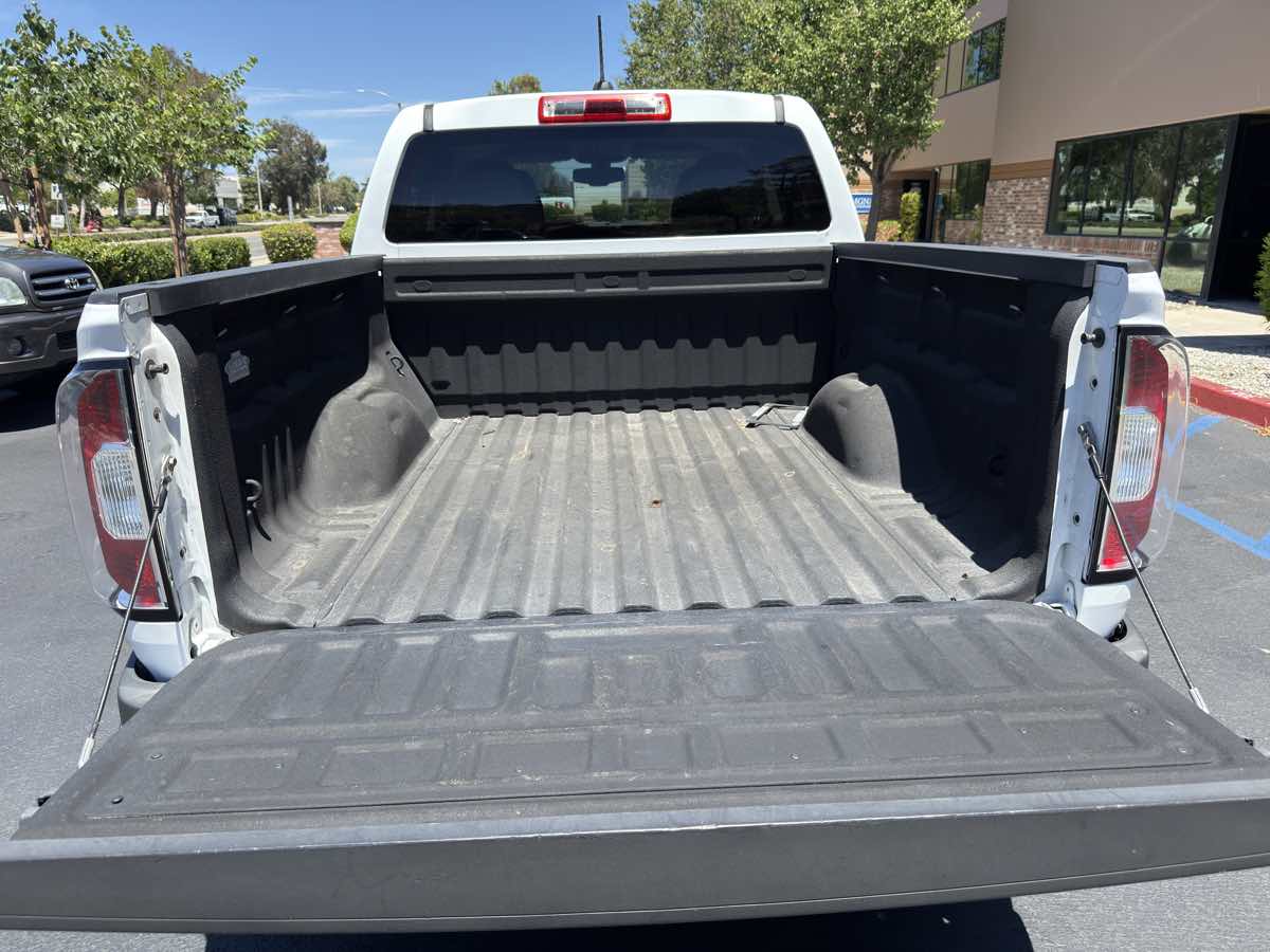 2015 Gmc Canyon SLE photo 17