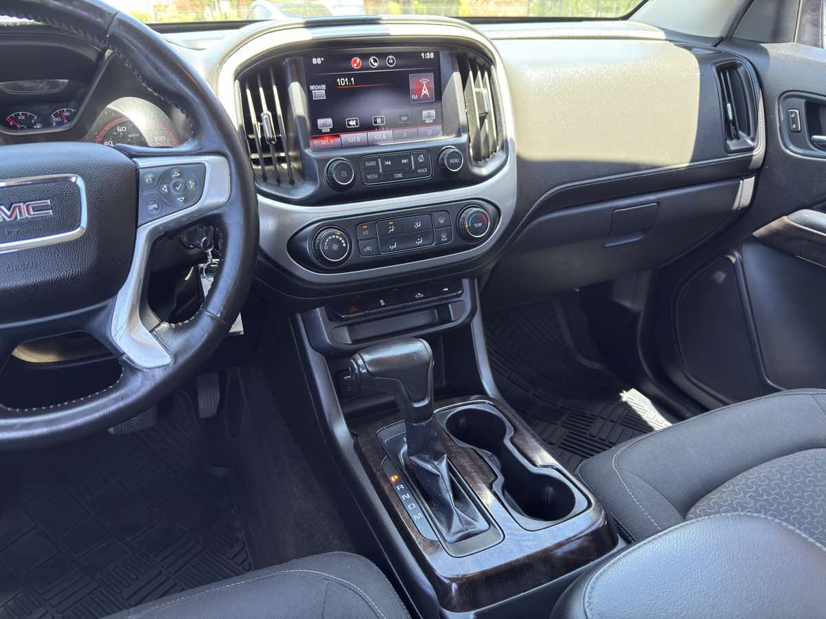 2015 Gmc Canyon SLE photo 25