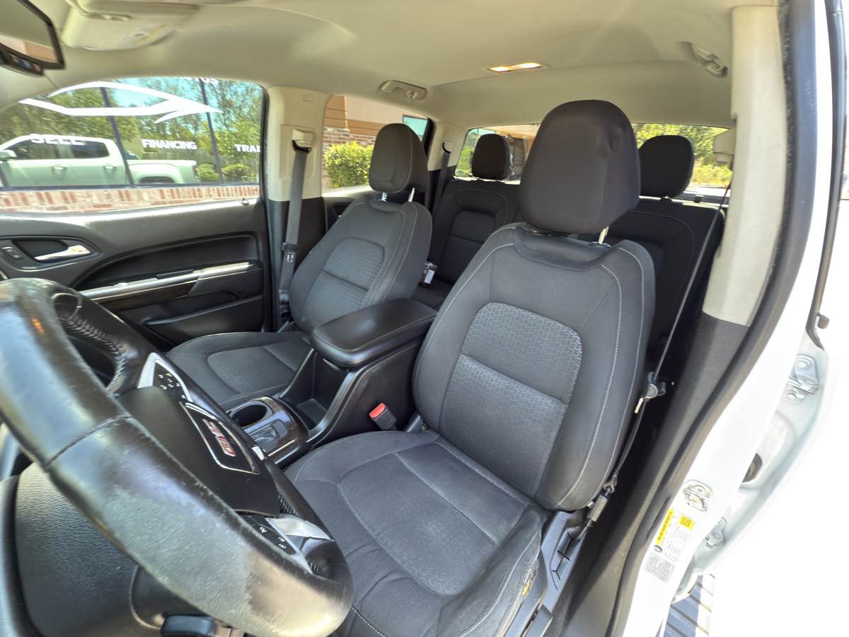 2015 Gmc Canyon SLE photo 33