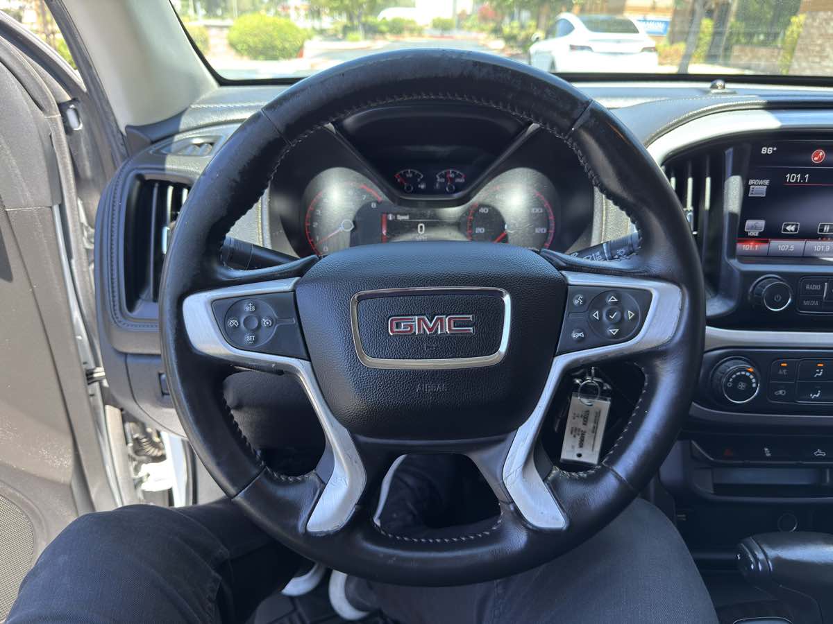 2015 Gmc Canyon SLE photo 35