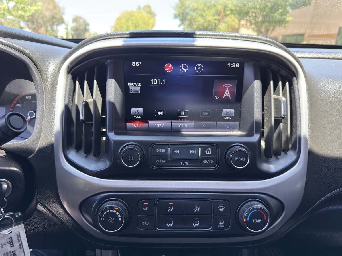 2015 Gmc Canyon SLE photo 40
