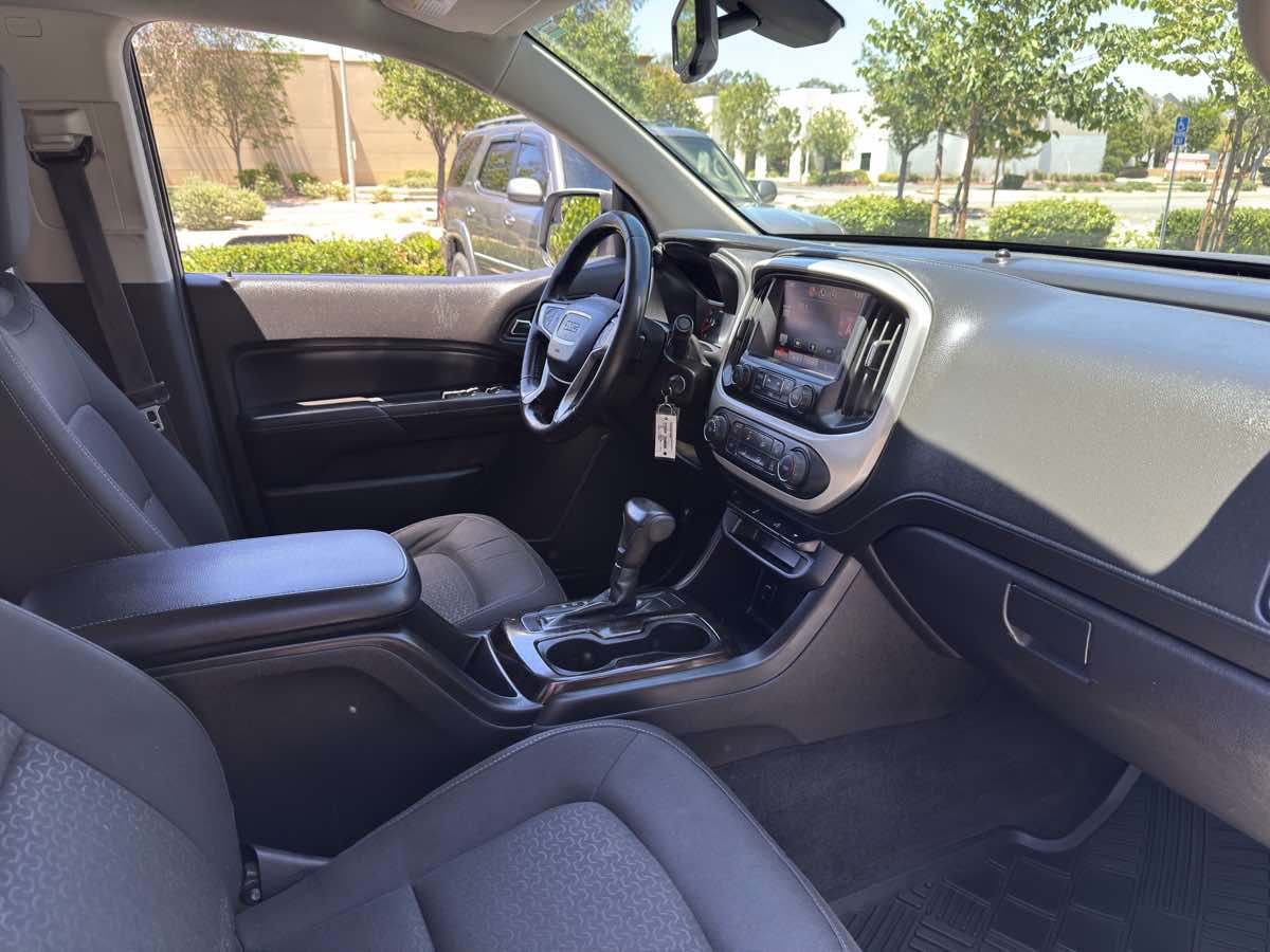 2015 Gmc Canyon SLE photo 46