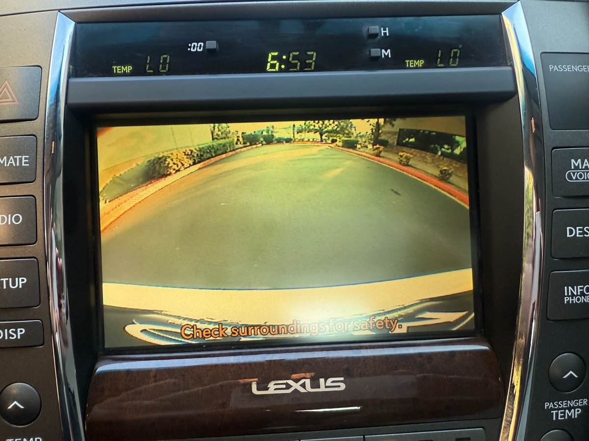 2011 Lexus ES 350 photo 51
