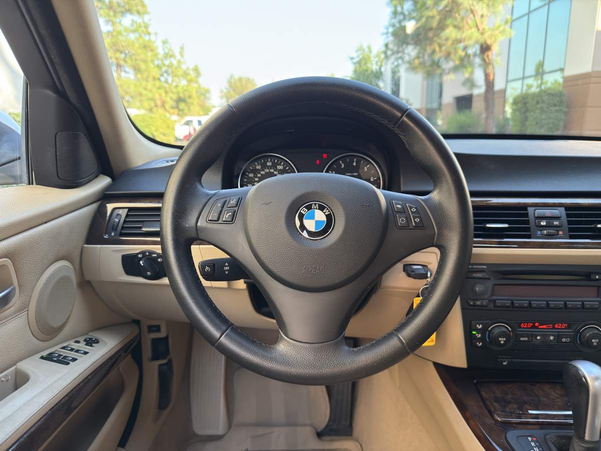 2006 BMW 3 Series 330i - Photo 23