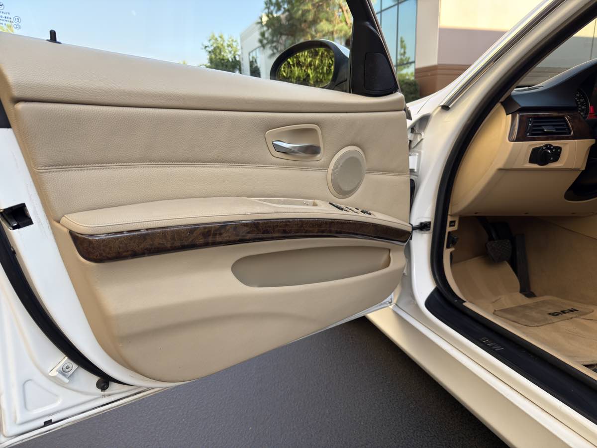 2006 BMW 3 Series 330i - Photo 31