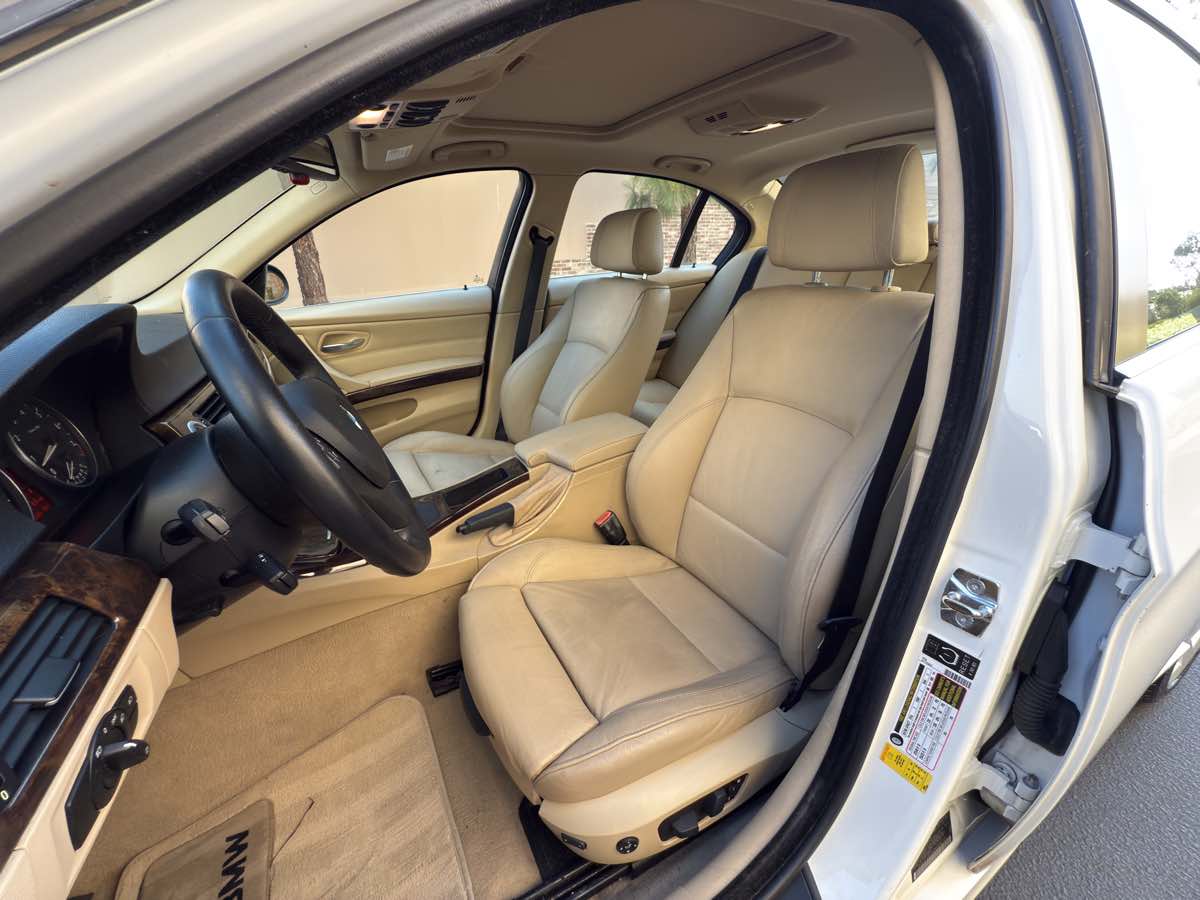 2006 BMW 3 Series 330i - Photo 36