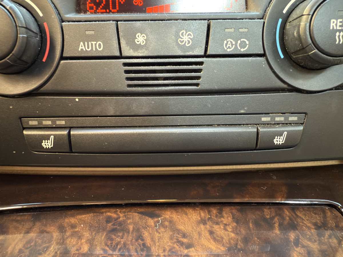 2006 BMW 3 Series 330i - Photo 44