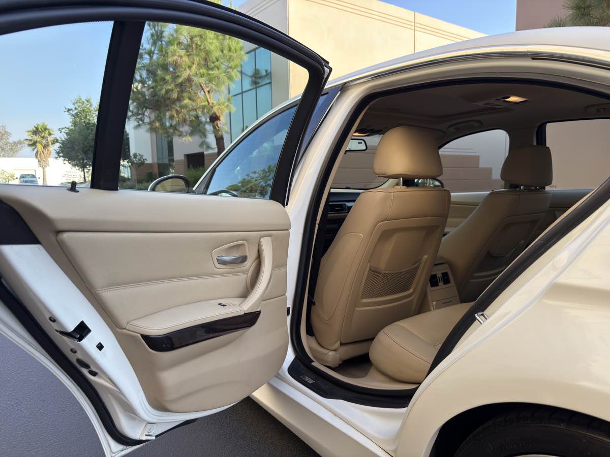 2006 BMW 3 Series 330i - Photo 59