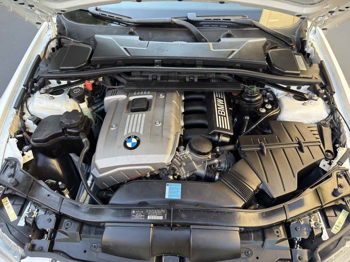 2006 BMW 3 Series 330i - Photo 66
