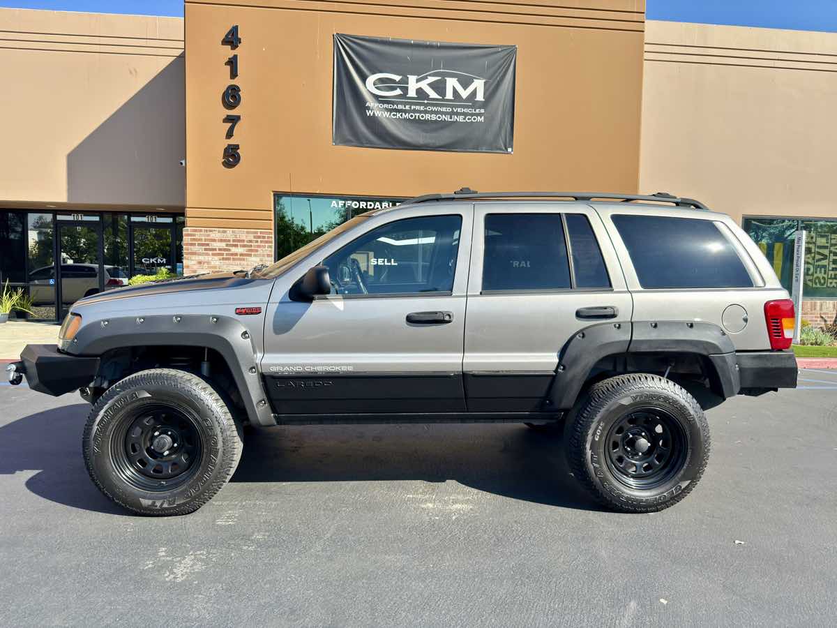 1999 Jeep Grand Cherokee Laredo photo 3