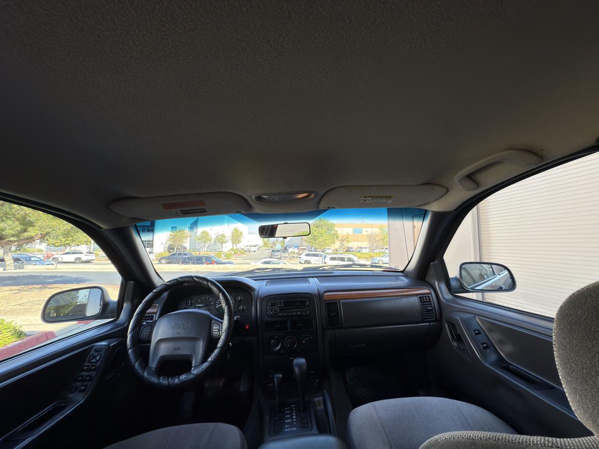 1999 Jeep Grand Cherokee LAREDO - Photo 28