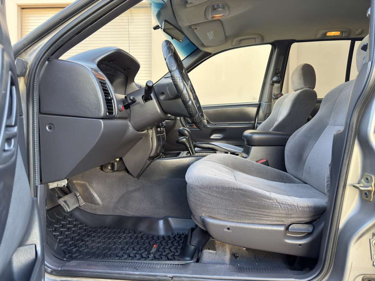 1999 Jeep Grand Cherokee LAREDO - Photo 46