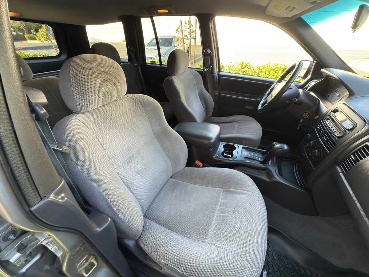 1999 Jeep Grand Cherokee Laredo photo 56