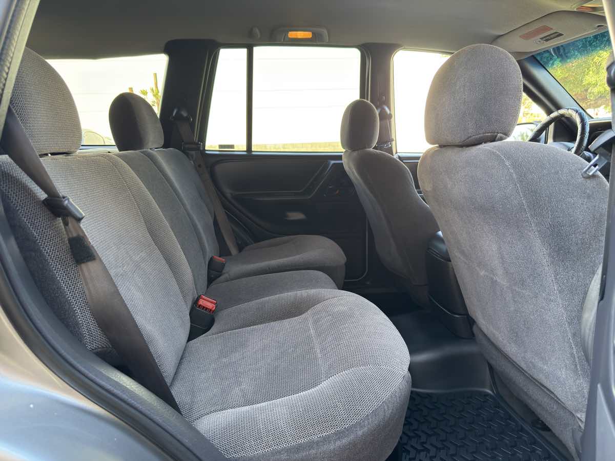 1999 Jeep Grand Cherokee Laredo photo 60
