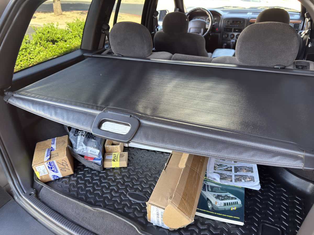 1999 Jeep Grand Cherokee LAREDO - Photo 68