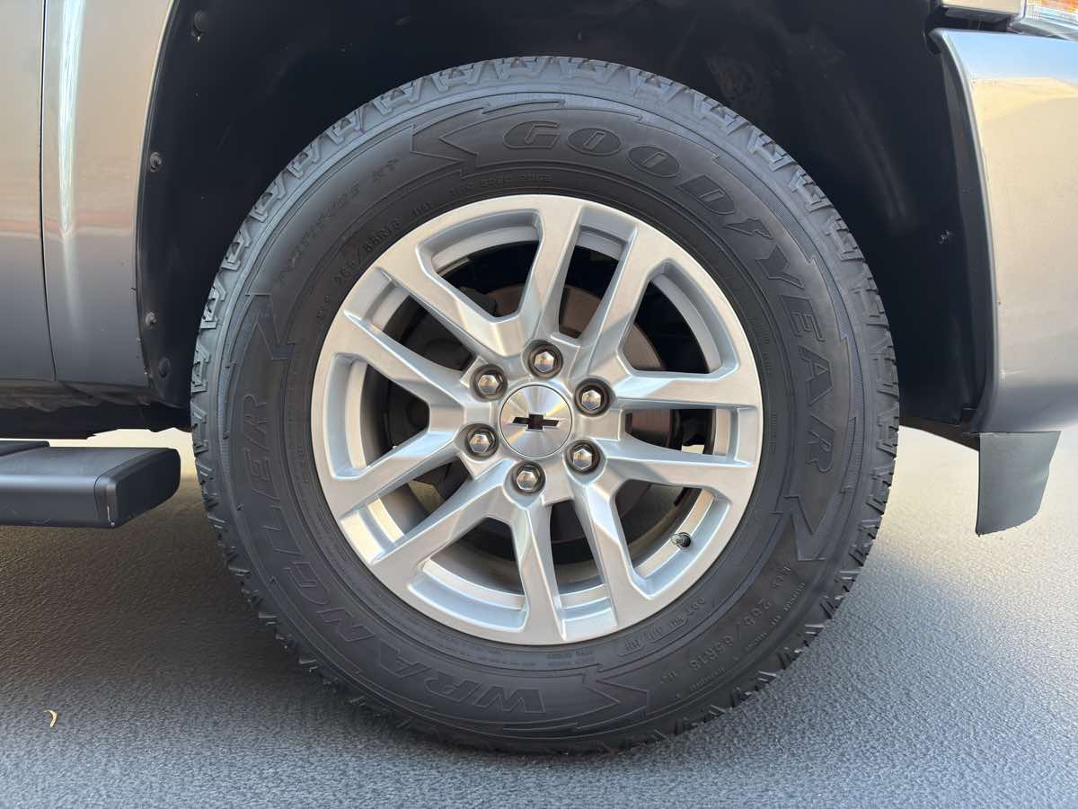 2008 Chevrolet Silverado 1500 Work Truck photo 18