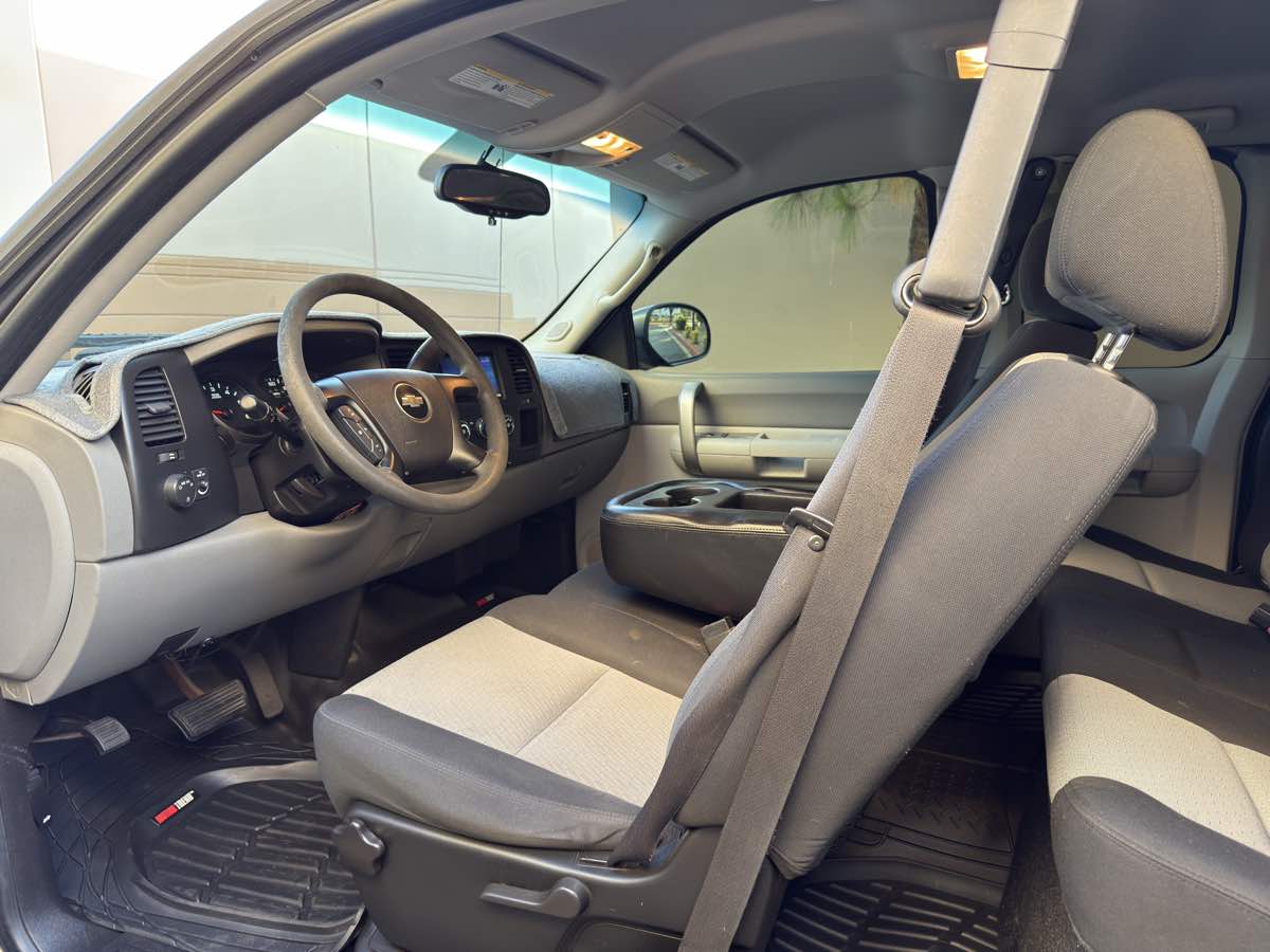 2008 Chevrolet Silverado 1500 Work Truck photo 23