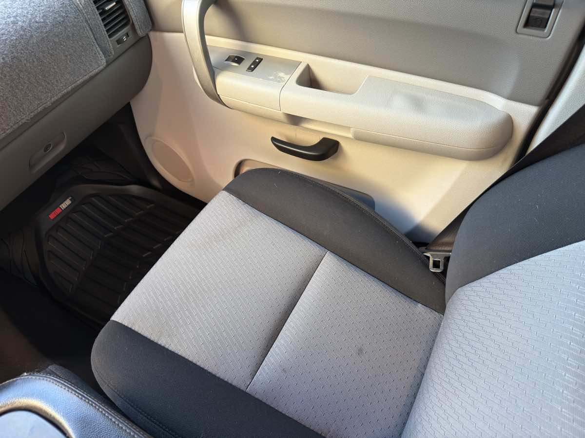 2008 Chevrolet Silverado 1500 Work Truck photo 30