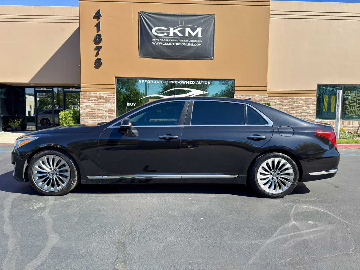 2018 Genesis G90 3.3T Premium photo 3