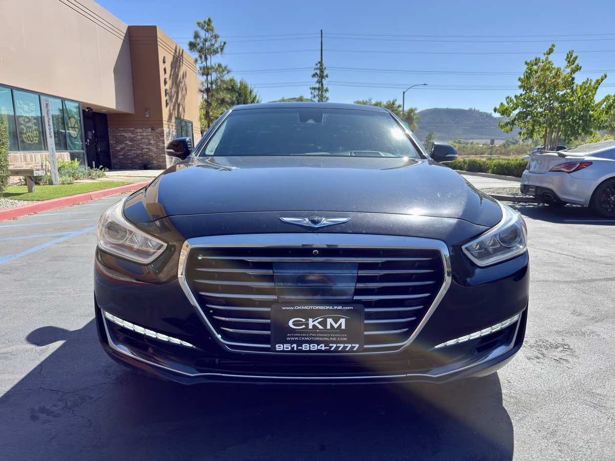 2018 Genesis G90 3.3T Premium photo 5