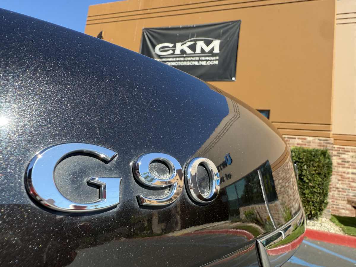 2018 Genesis G90 3.3T Premium photo 11
