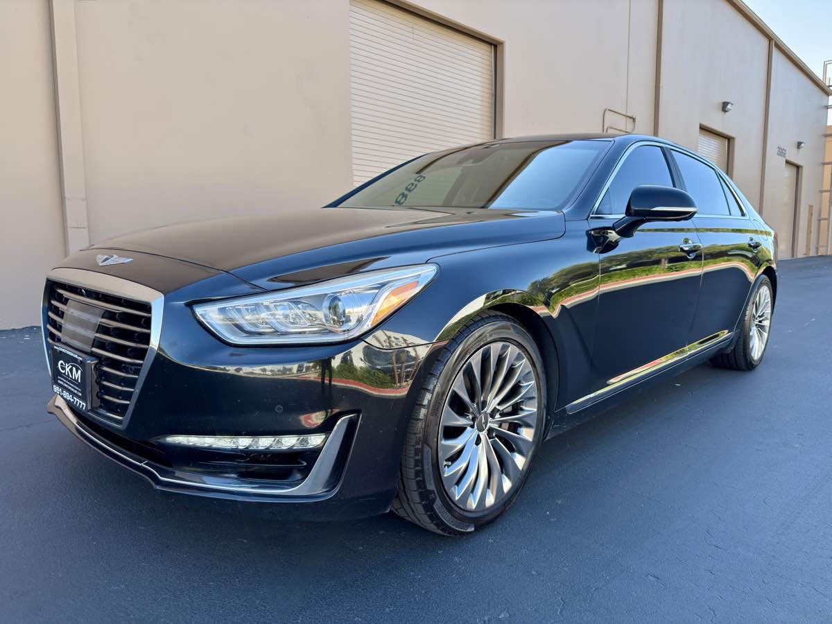 2018 Genesis G90 3.3T Premium photo 12