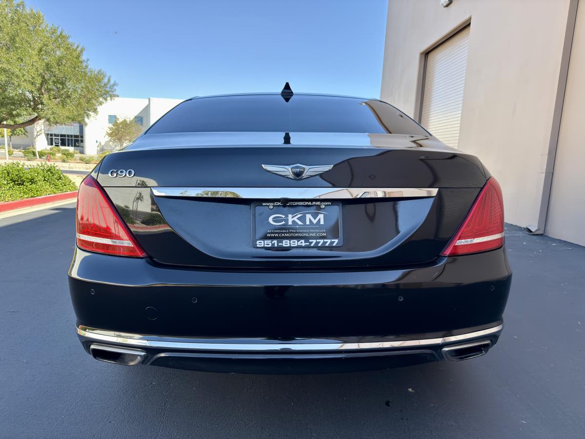 2018 Genesis G90 3.3T Premium photo 19