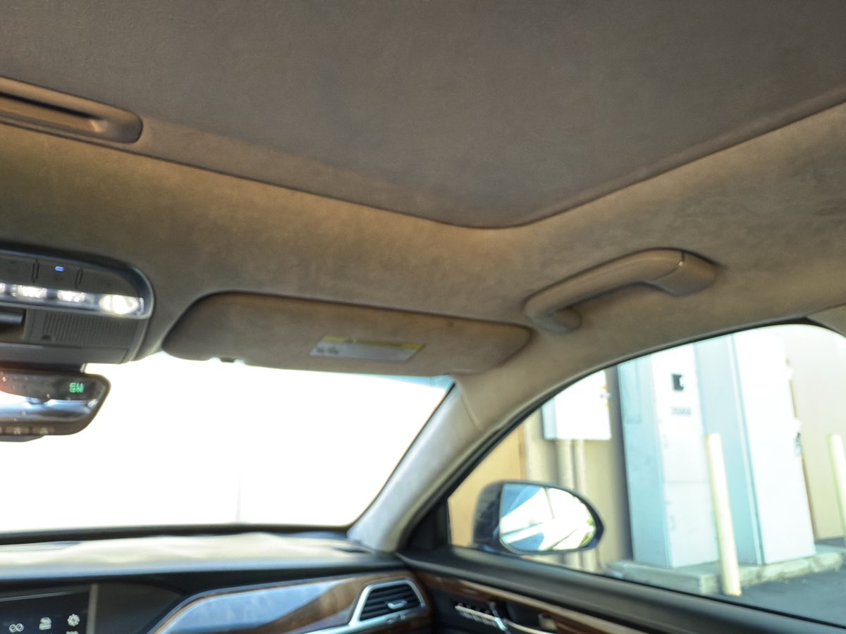 2018 Genesis G90 3.3T Premium photo 44
