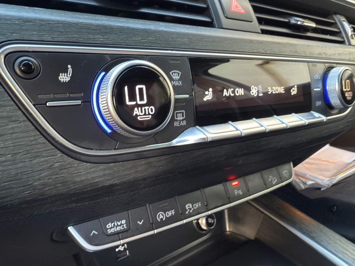 2018 Audi A4 Allroad Premium Plus photo 52