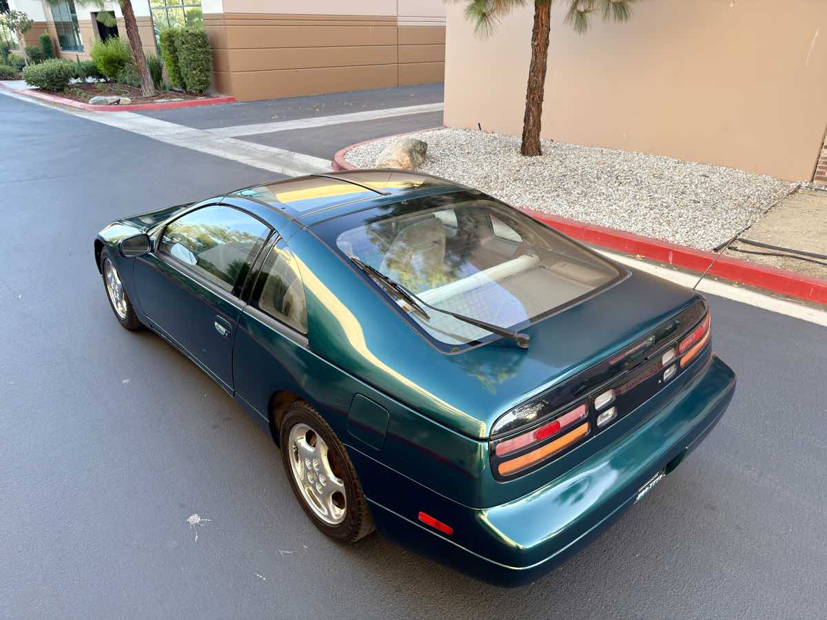 1995 Nissan 300ZX photo 22